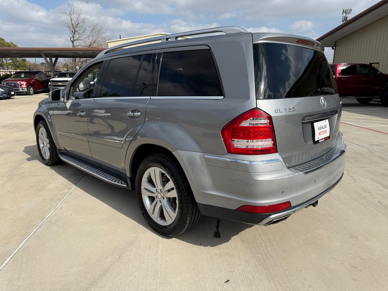 Mercedes-Benz GL-Class GL350 BlueTEC 2011