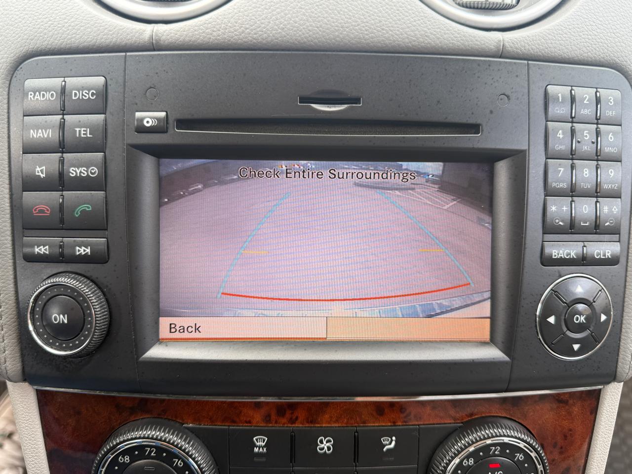 Mercedes-Benz GL-Class GL350 BlueTEC 2011