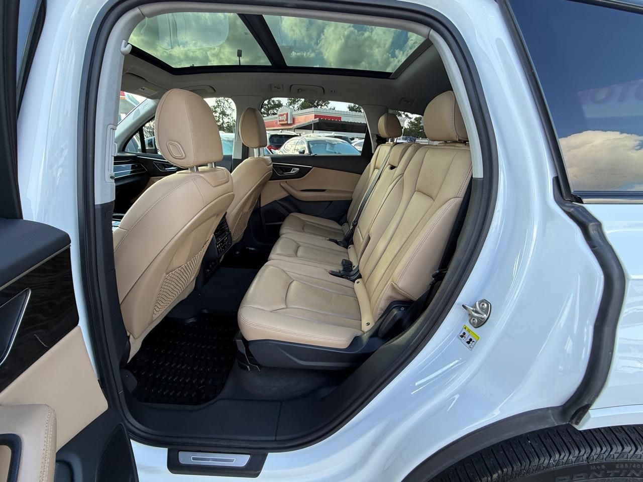 Audi Q7 Premium Plus 55 TFSI quattro 2021