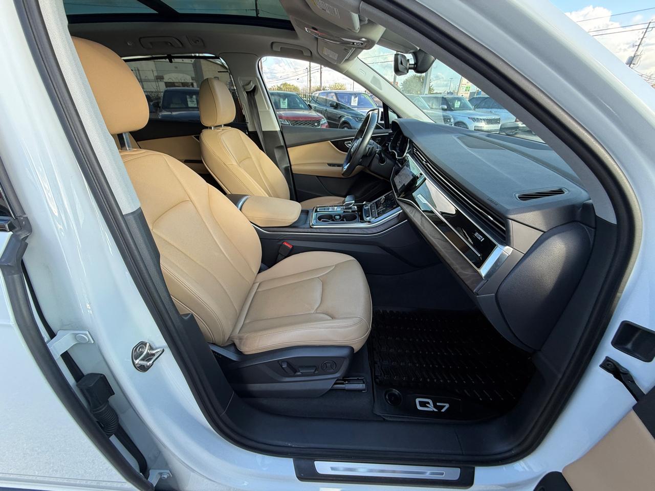 Audi Q7 Premium Plus 55 TFSI quattro 2021