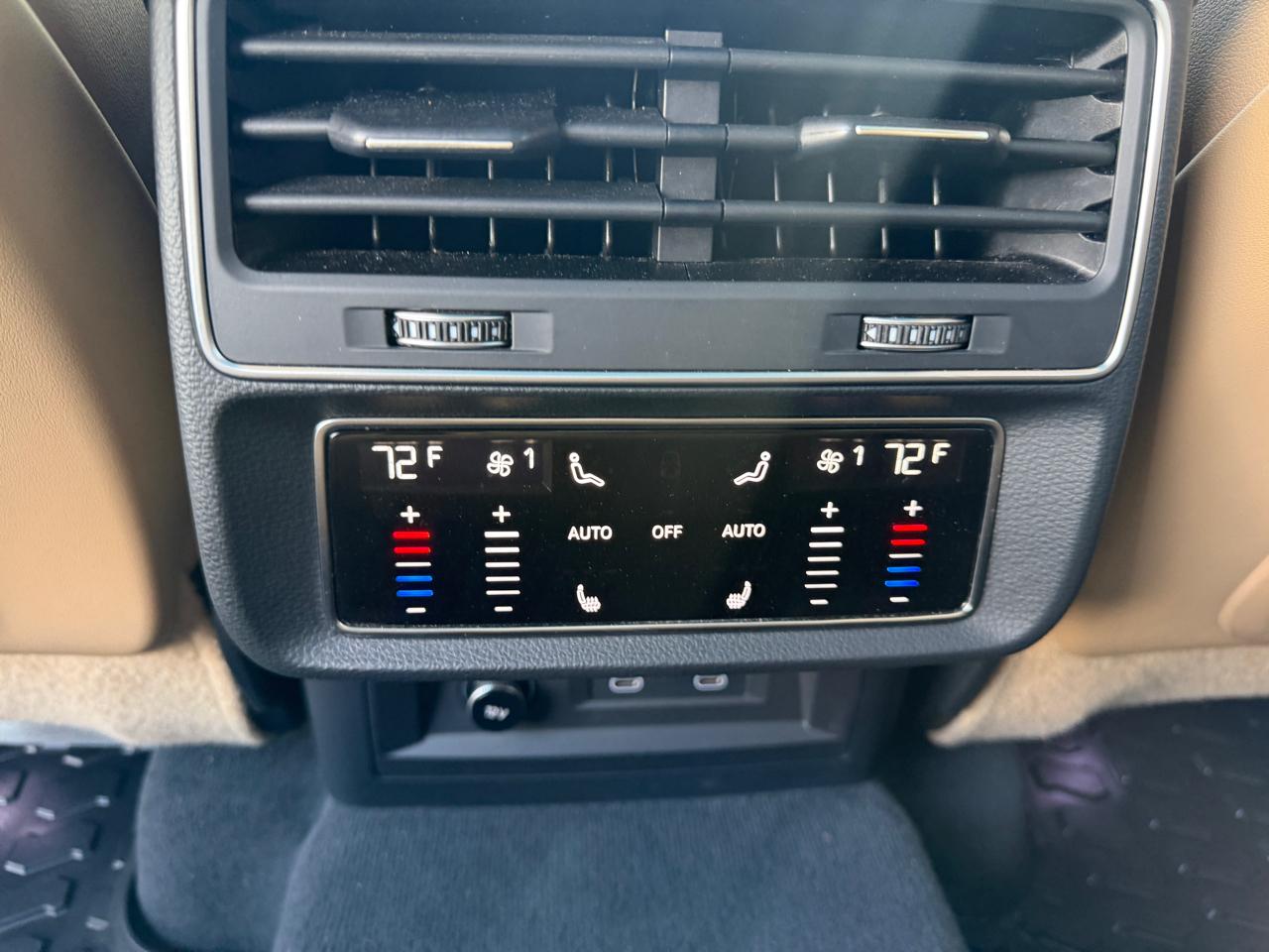 Audi Q7 Premium Plus 55 TFSI quattro 2021