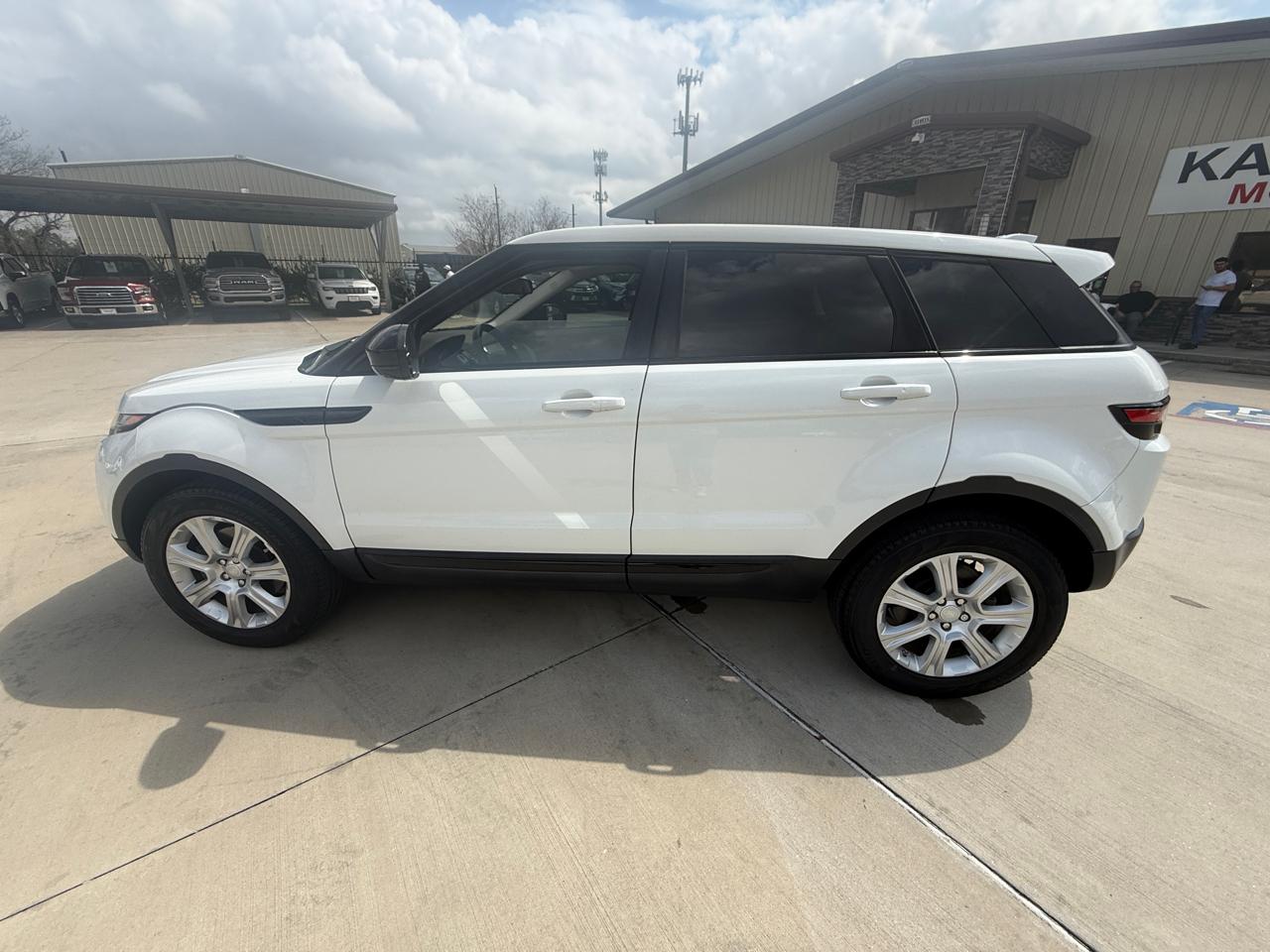 Land Rover Range Rover Evoque SE 2016