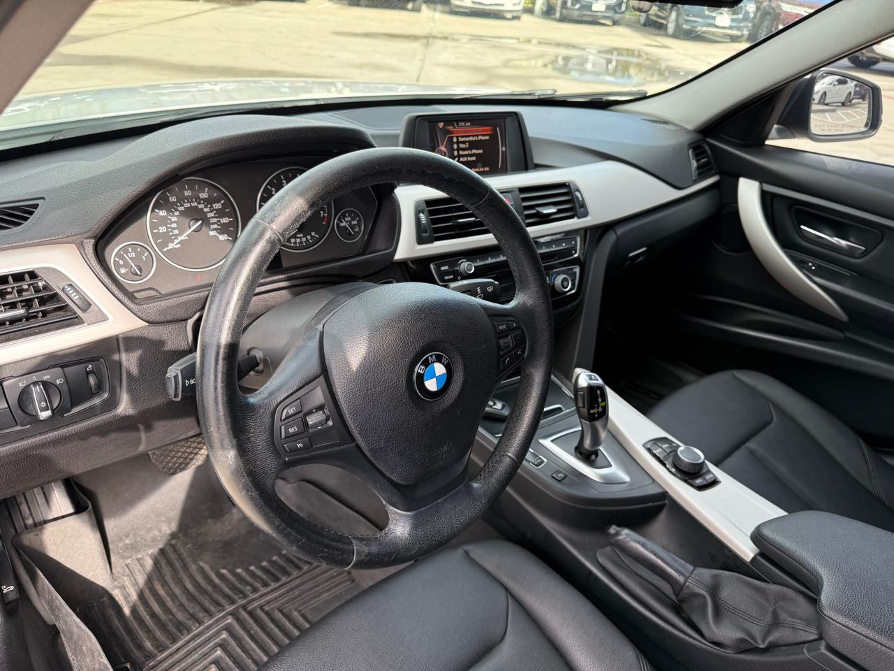 BMW 3-Series 320i Sedan 2017