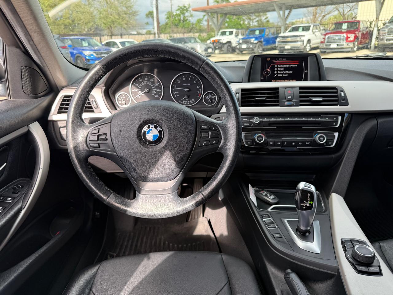 BMW 3-Series 320i Sedan 2017