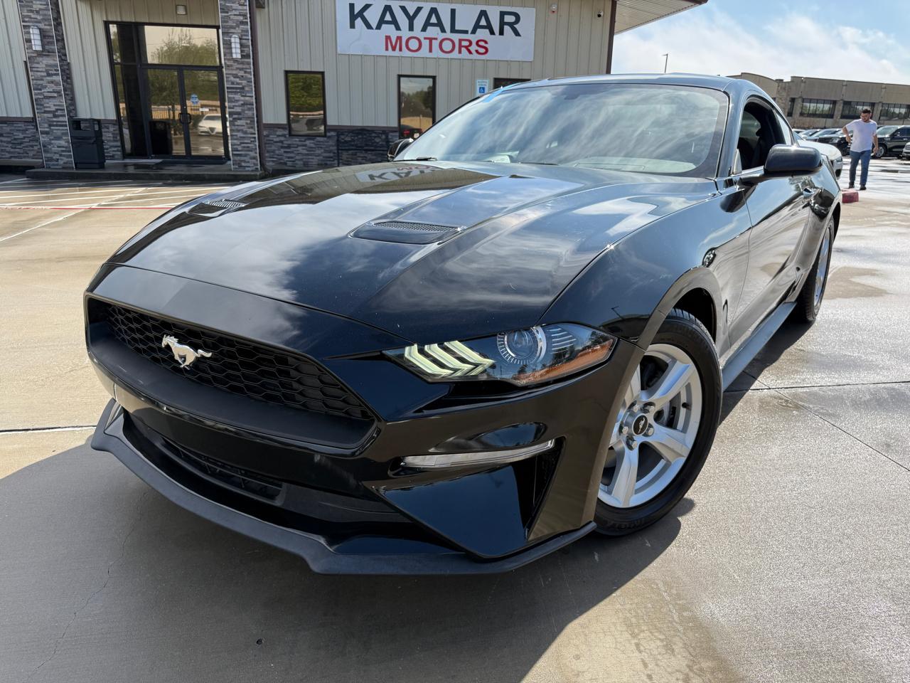 Ford Mustang EcoBoost Coupe 2019
