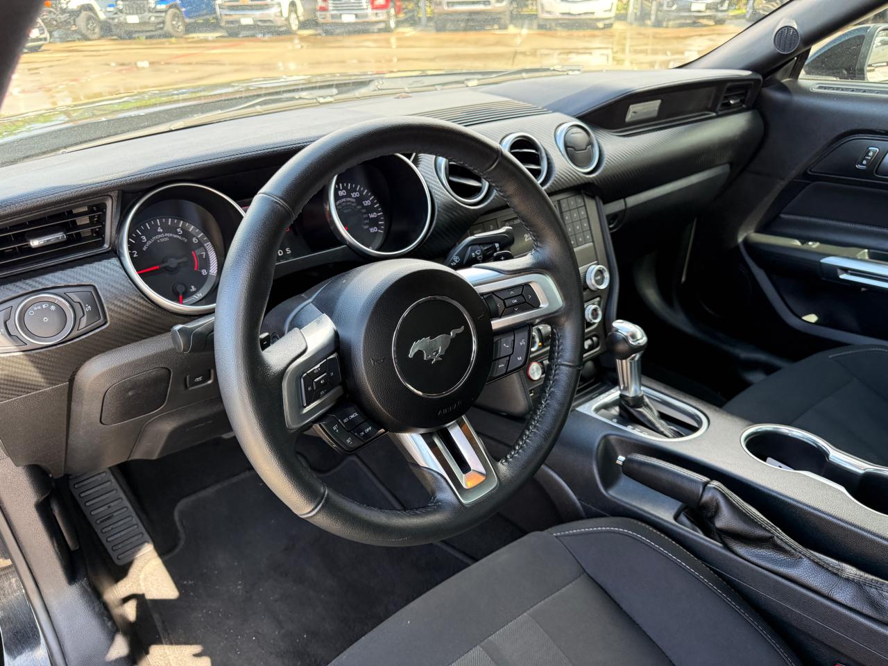 Ford Mustang EcoBoost Coupe 2019