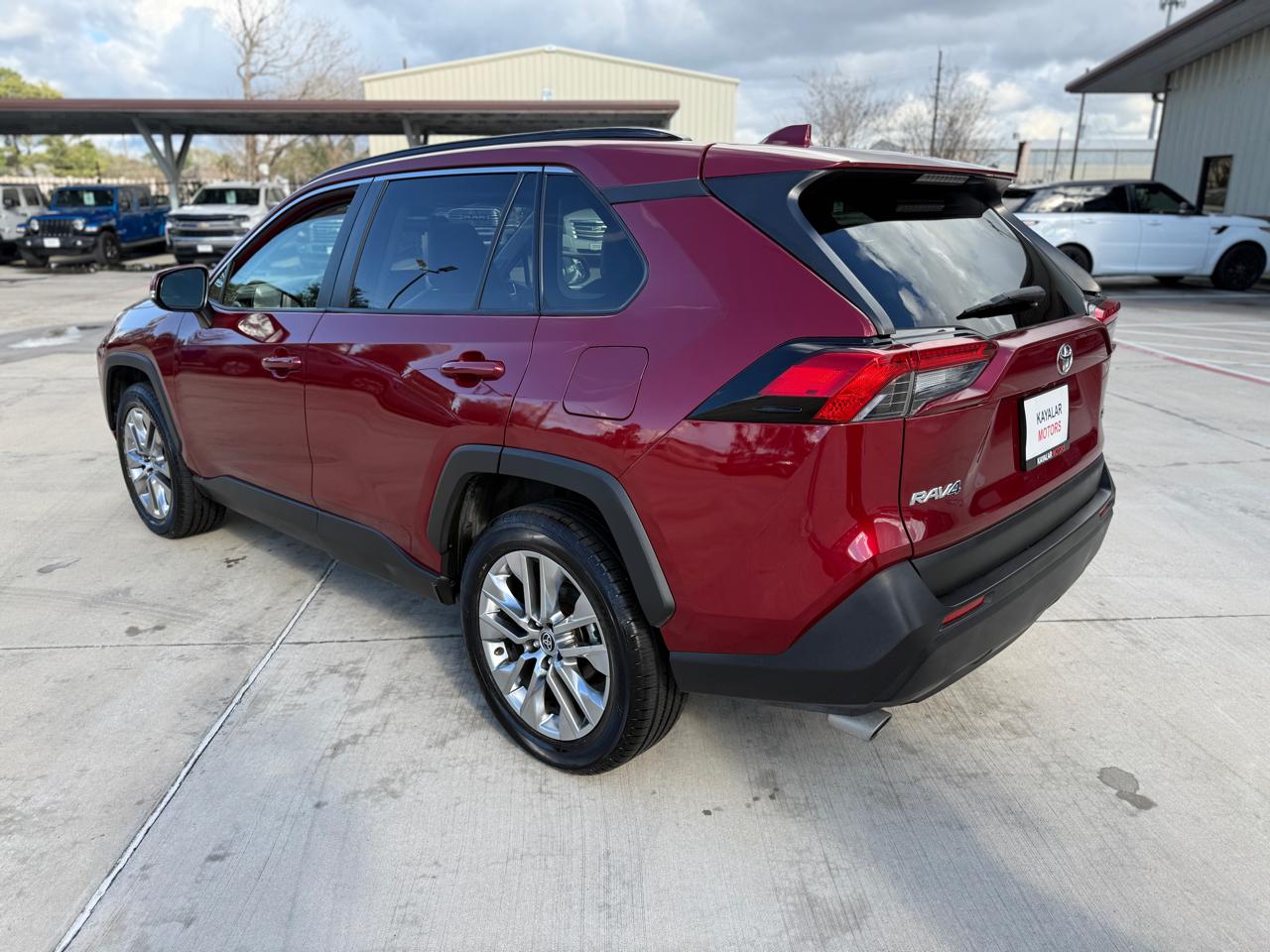 Toyota RAV4 XLE Premium 2020