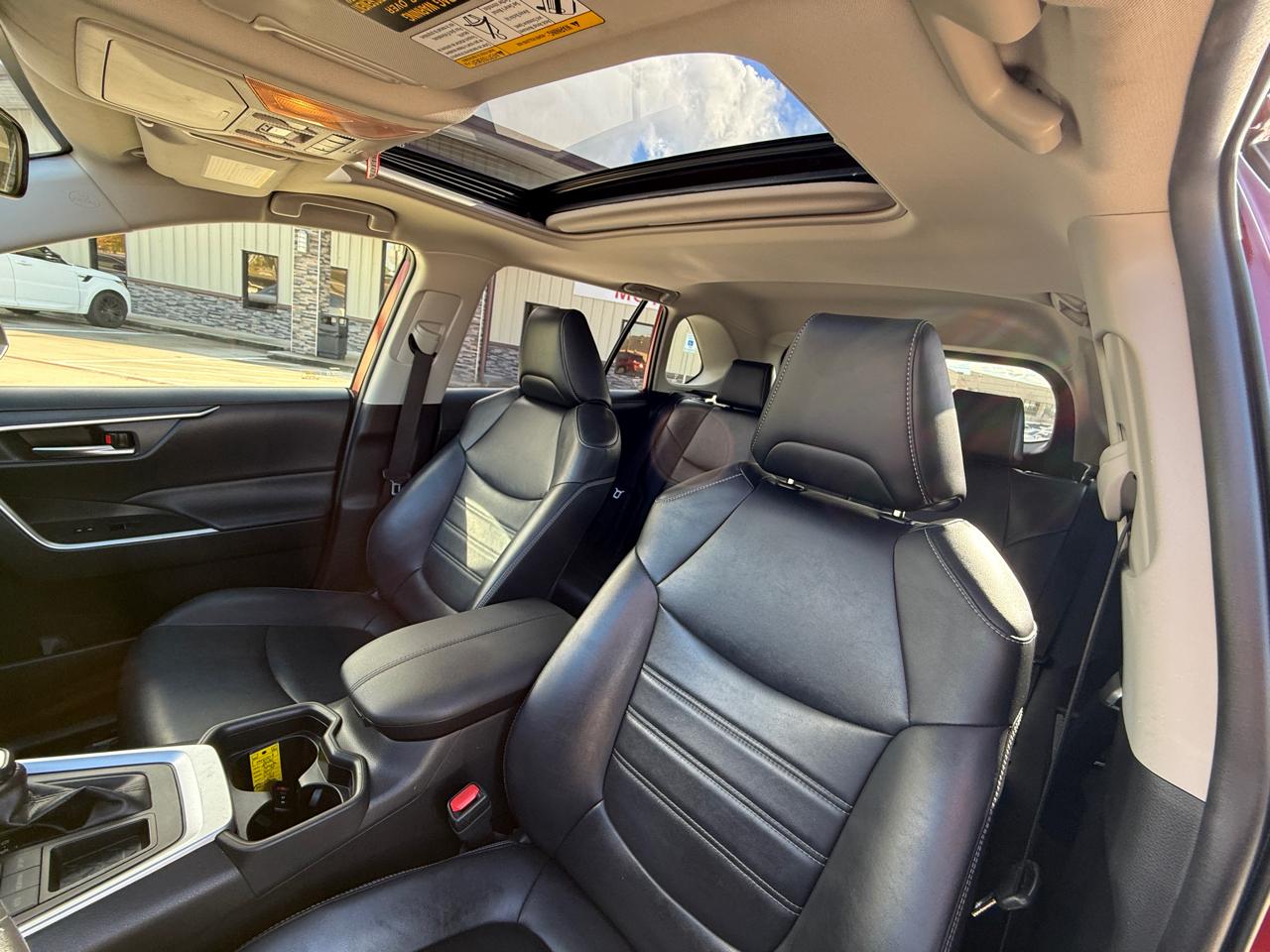 Toyota RAV4 XLE Premium 2020