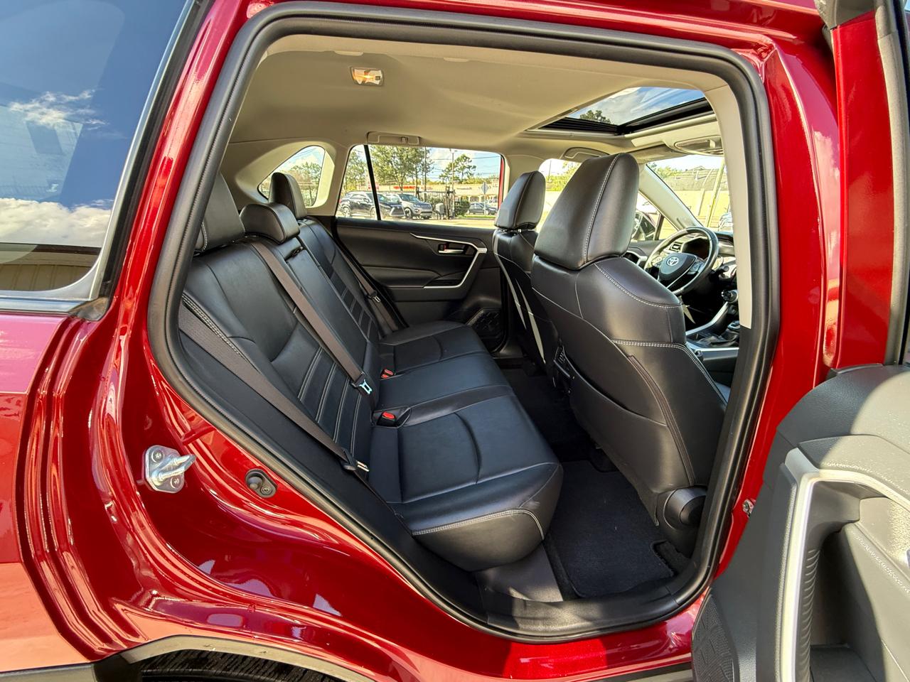 Toyota RAV4 XLE Premium 2020