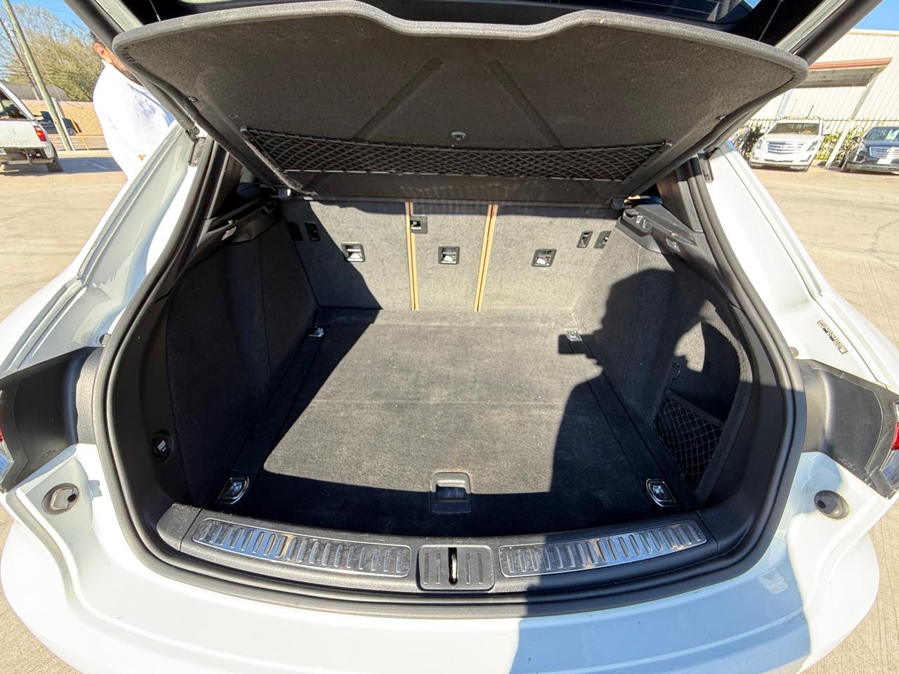 Porsche Macan S 2019