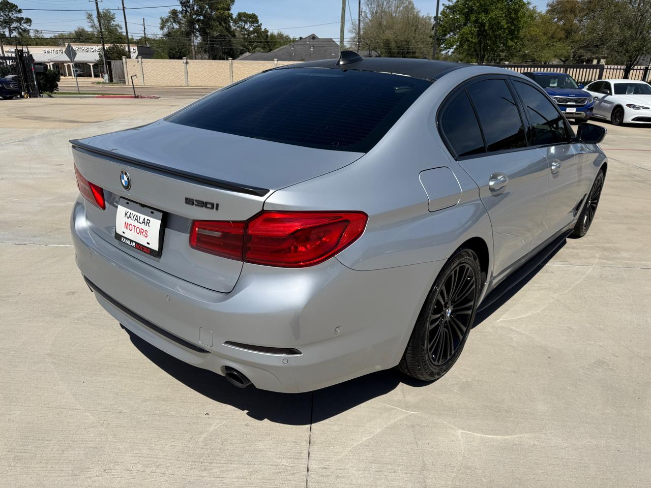 BMW 5-Series 530i 2020