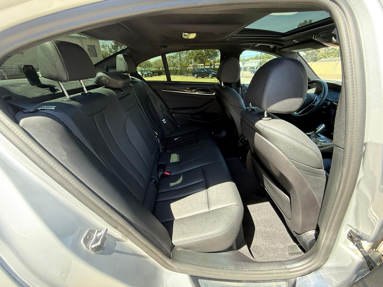 BMW 5-Series 530i 2020