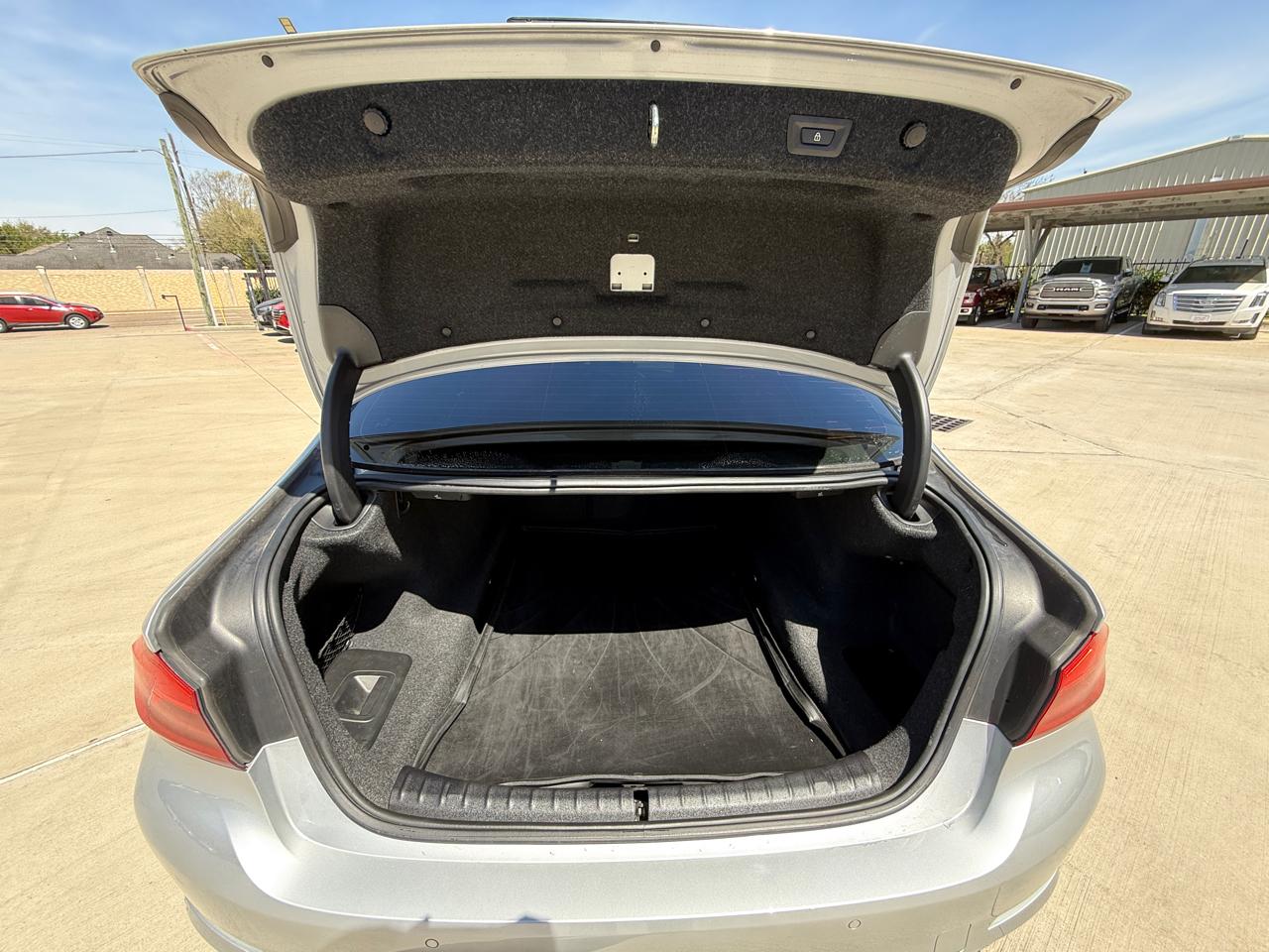 BMW 5-Series 530i 2020