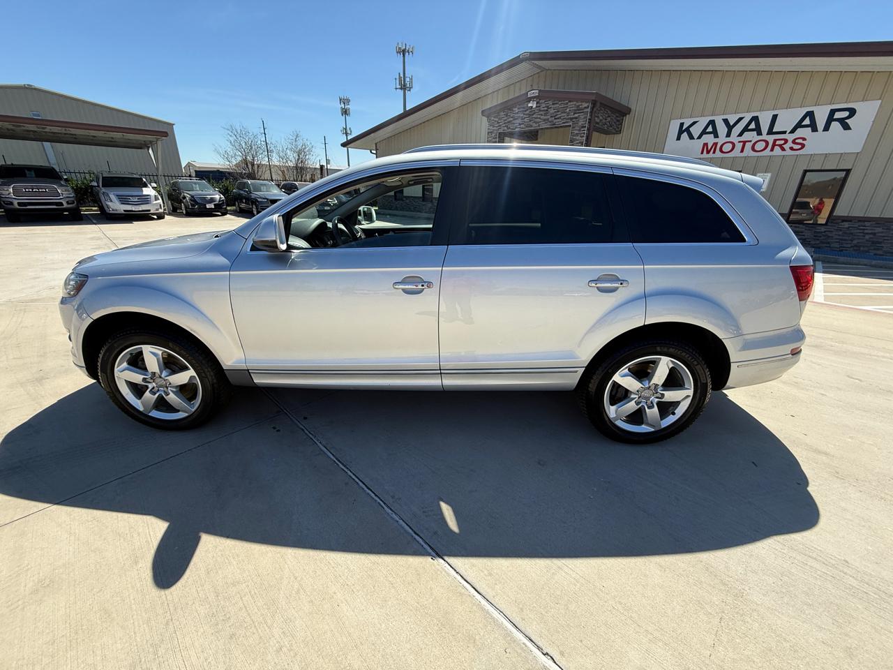 Audi Q7 3.0T Premium Plus quattro 2015