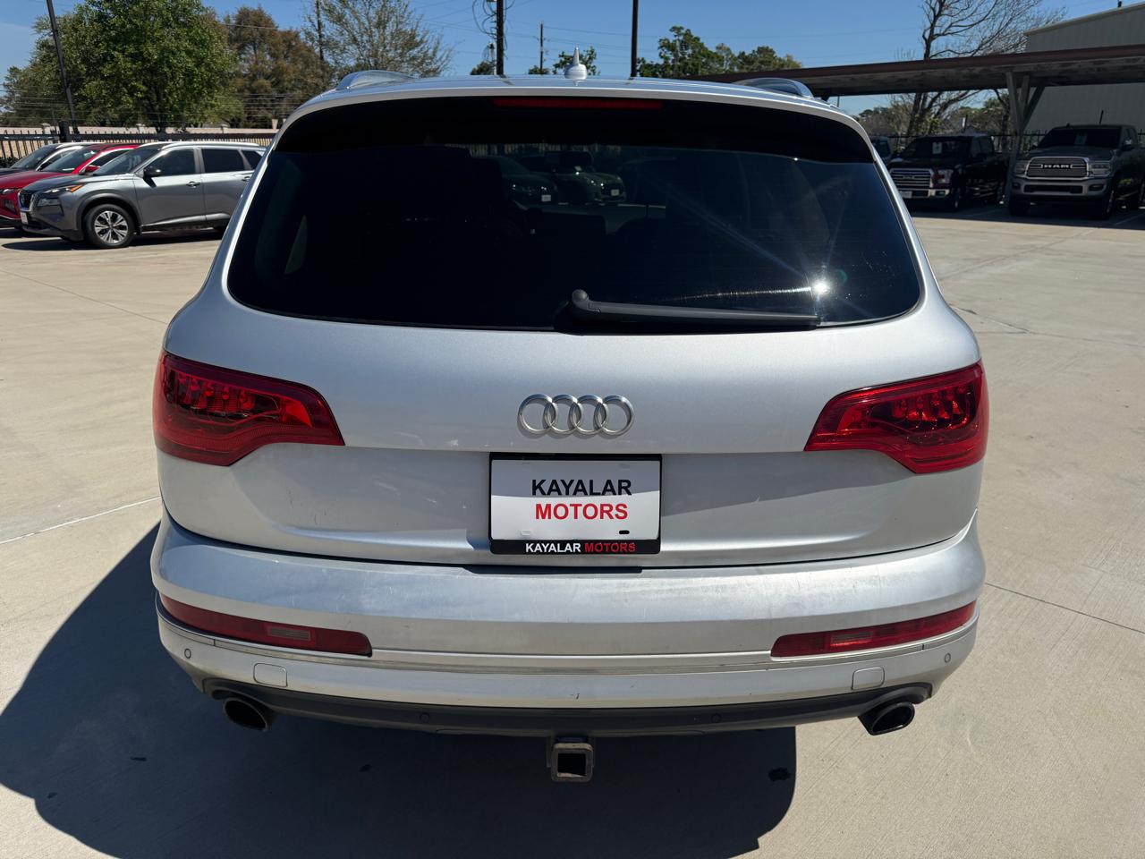Audi Q7 3.0T Premium Plus quattro 2015