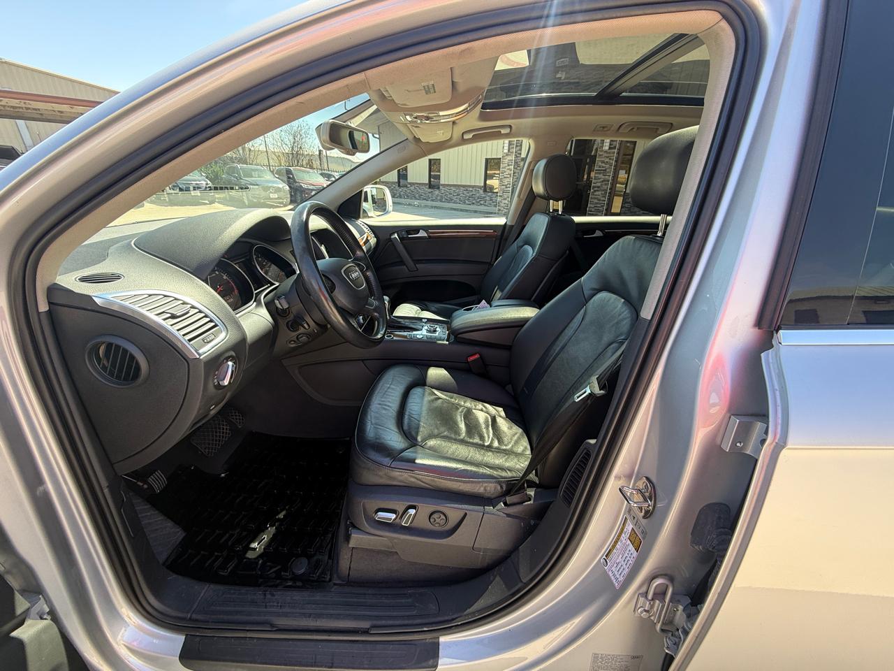 Audi Q7 3.0T Premium Plus quattro 2015