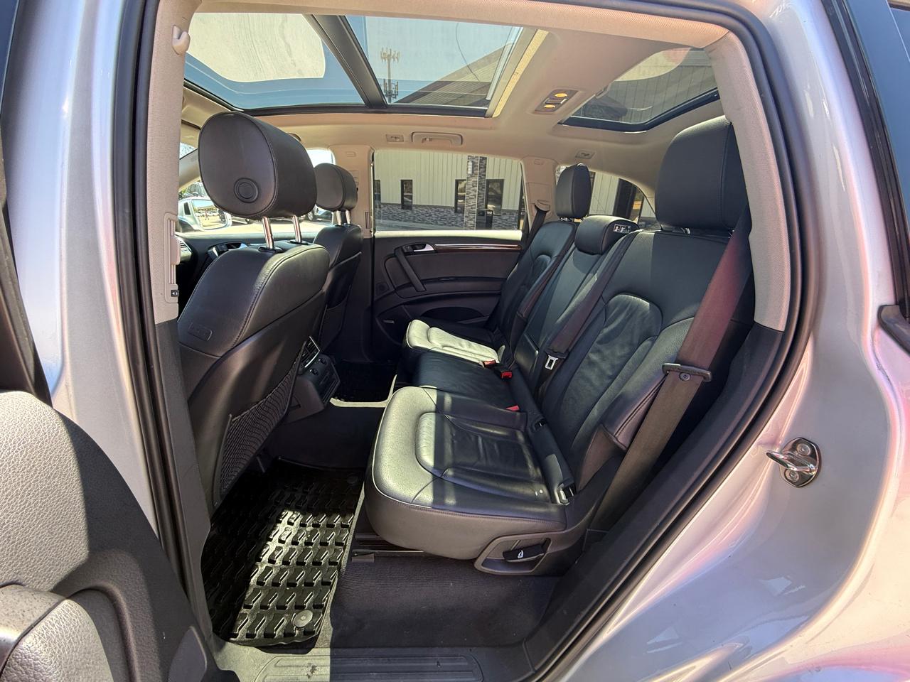 Audi Q7 3.0T Premium Plus quattro 2015