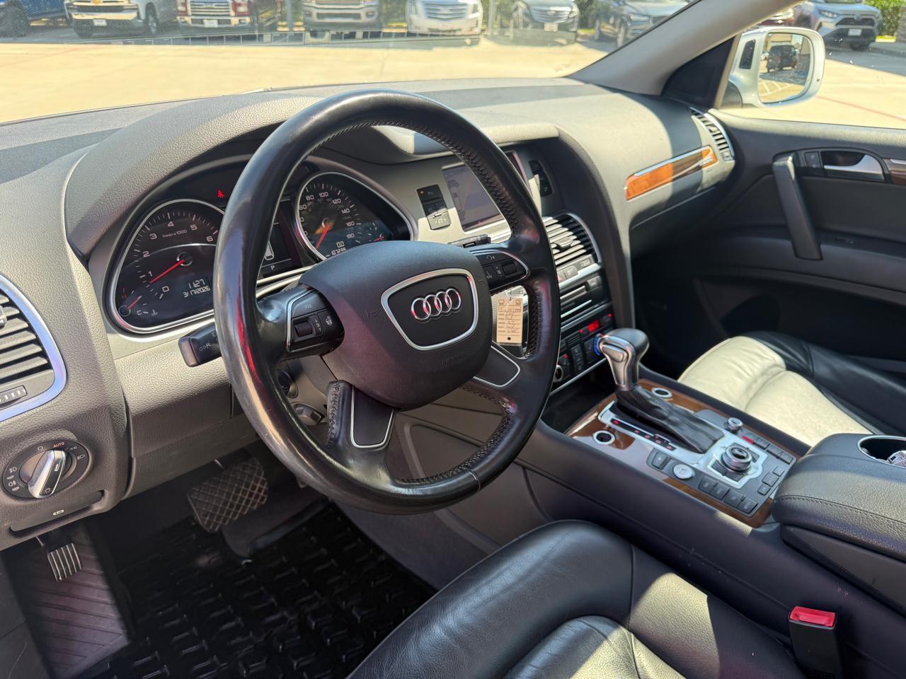 Audi Q7 3.0T Premium Plus quattro 2015