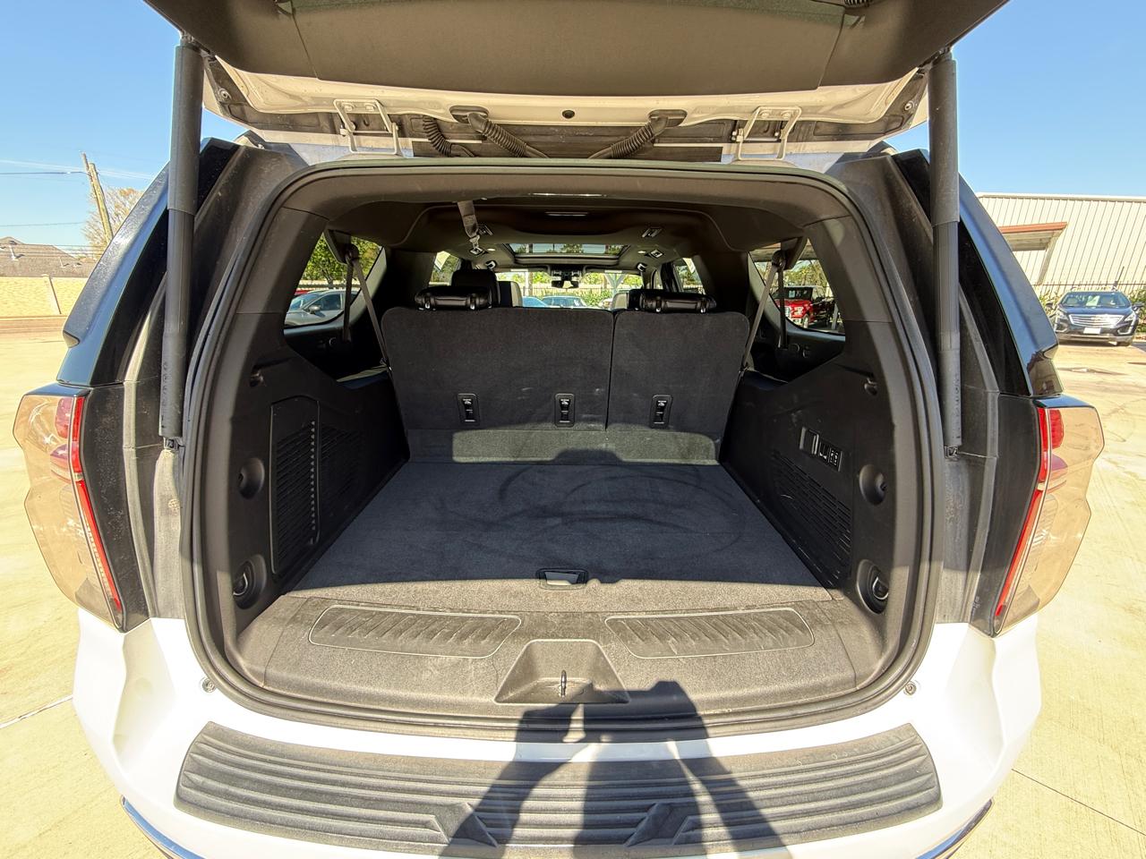 Chevrolet Suburban LT 2WD 2021