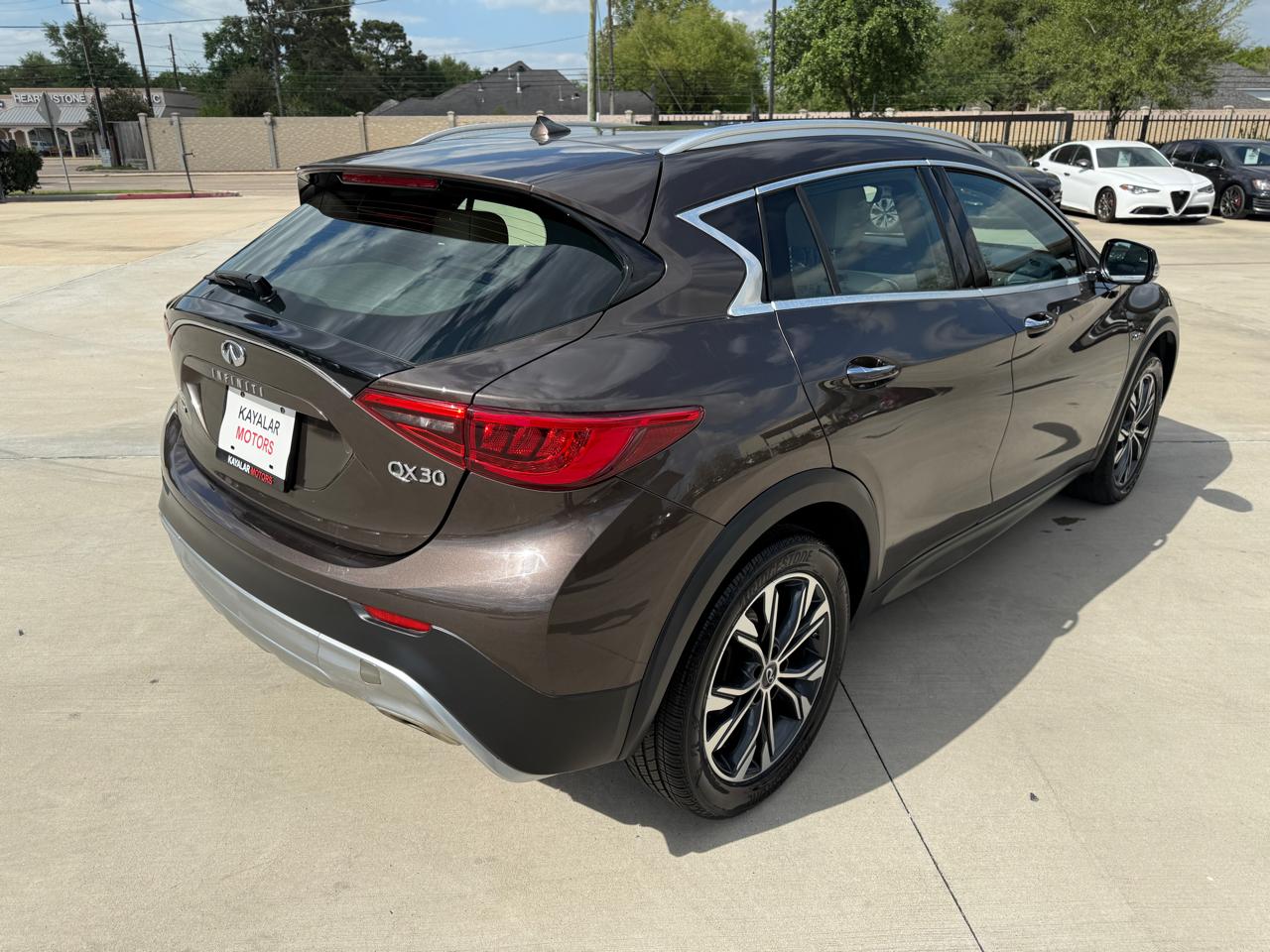 Infiniti QX30 Luxury AWD 2018