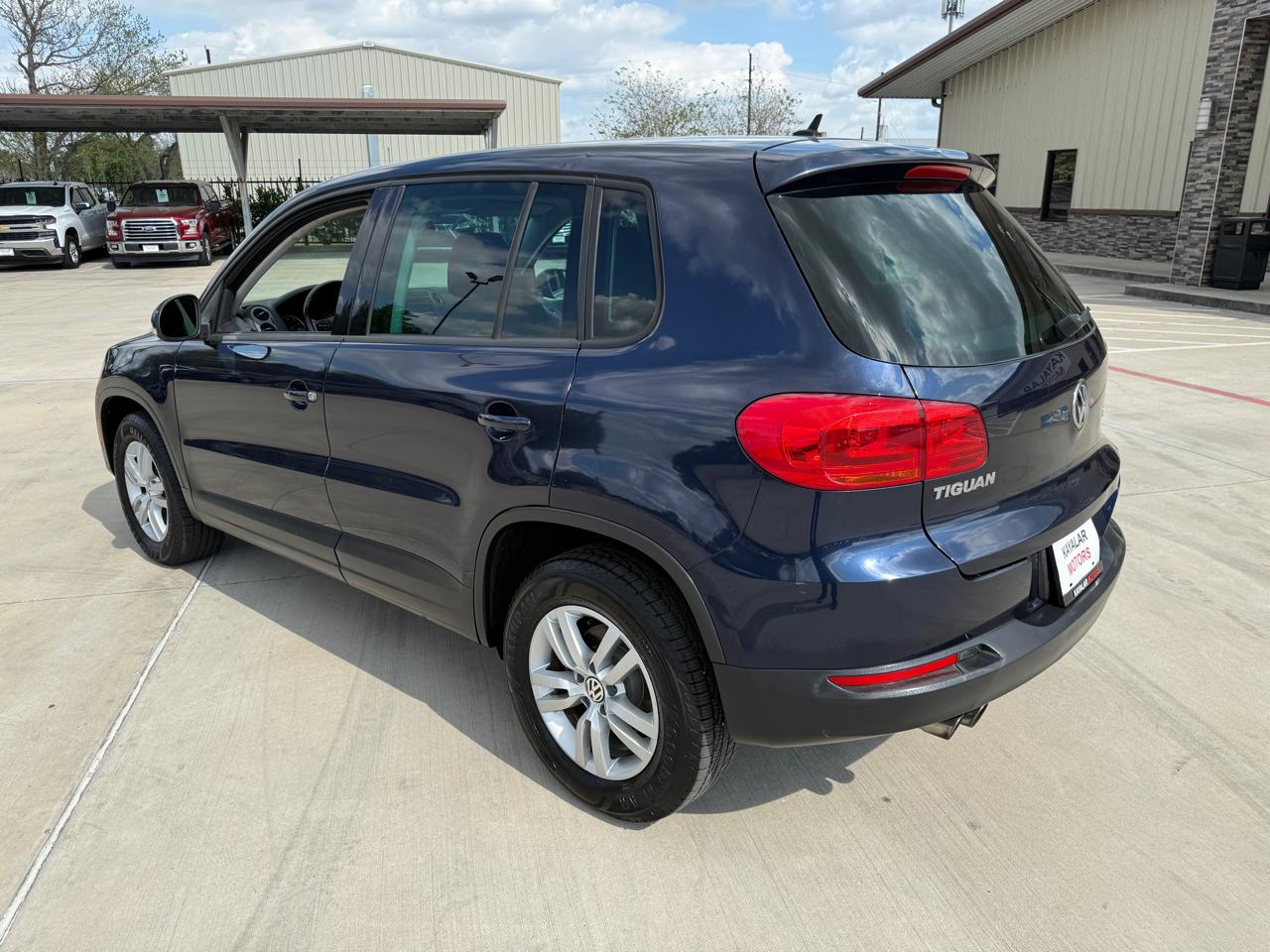 Volkswagen Tiguan S 2013