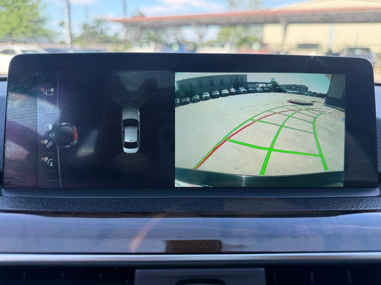 BMW 3-Series 330i SULEV Sedan 2017