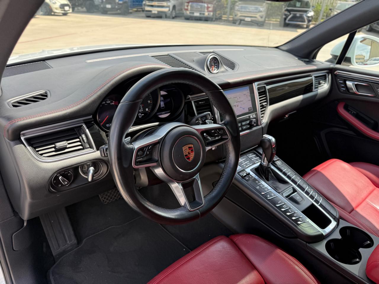 Porsche Macan AWD 2018