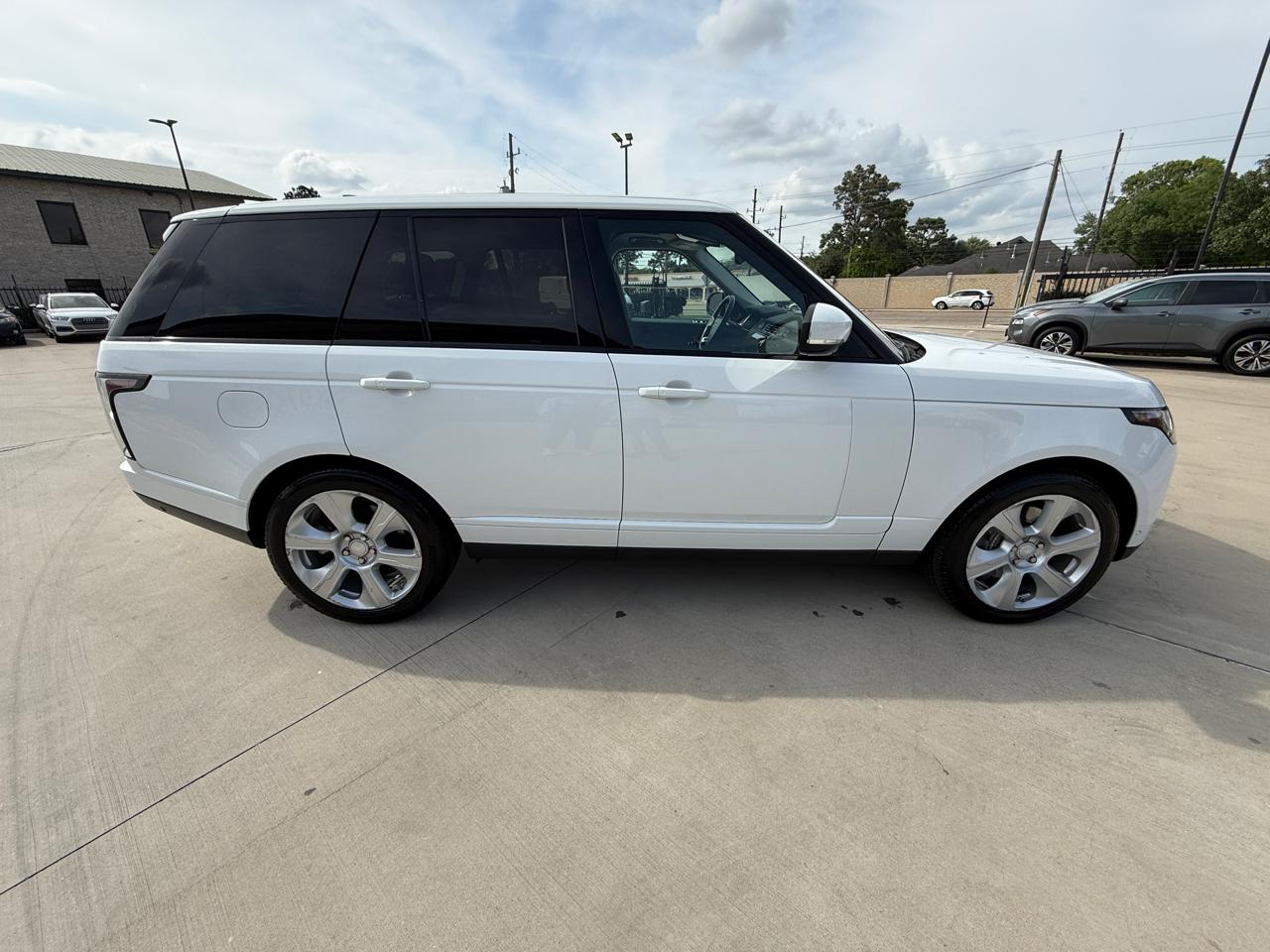 Land Rover Range Rover Supercharged 2019