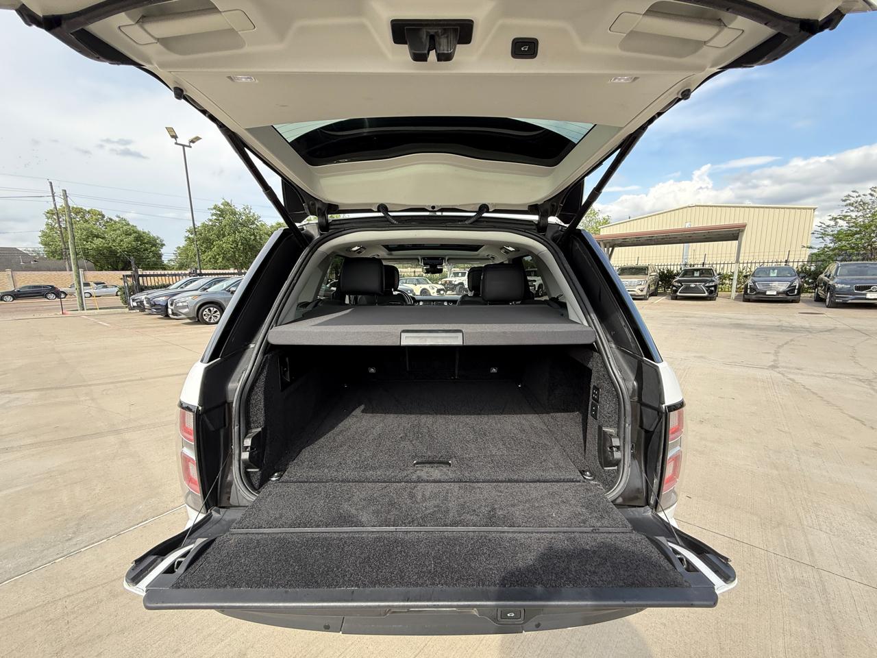 Land Rover Range Rover Supercharged 2019