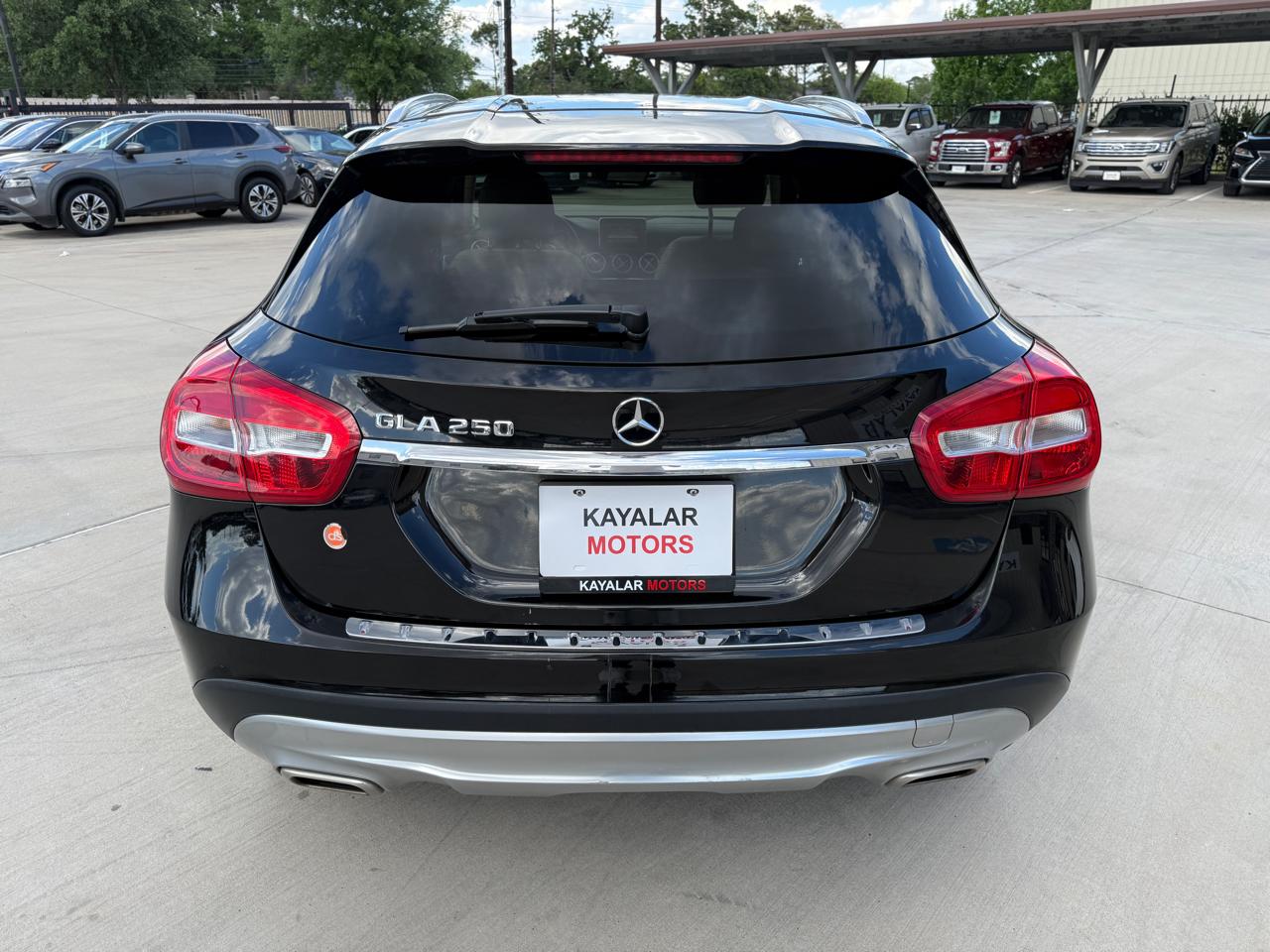 Mercedes-Benz GLA-Class GLA250 2015