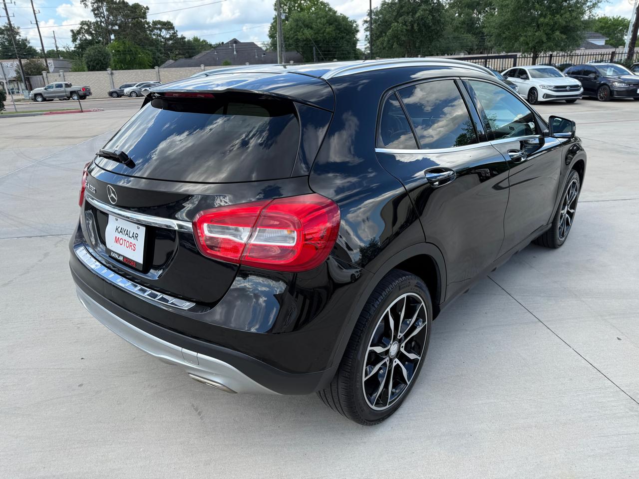 Mercedes-Benz GLA-Class GLA250 2015