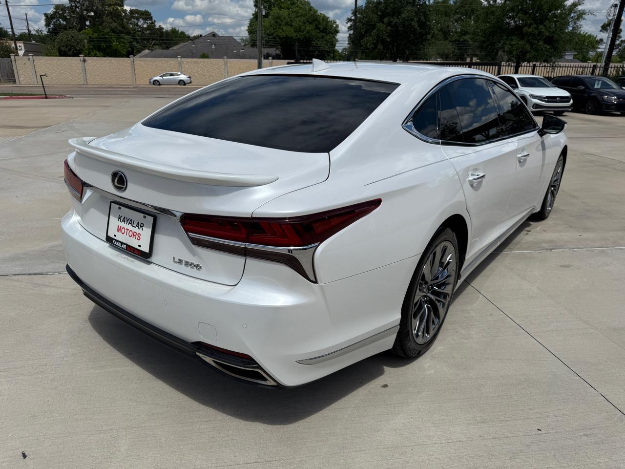 Lexus LS 500 Base 2020