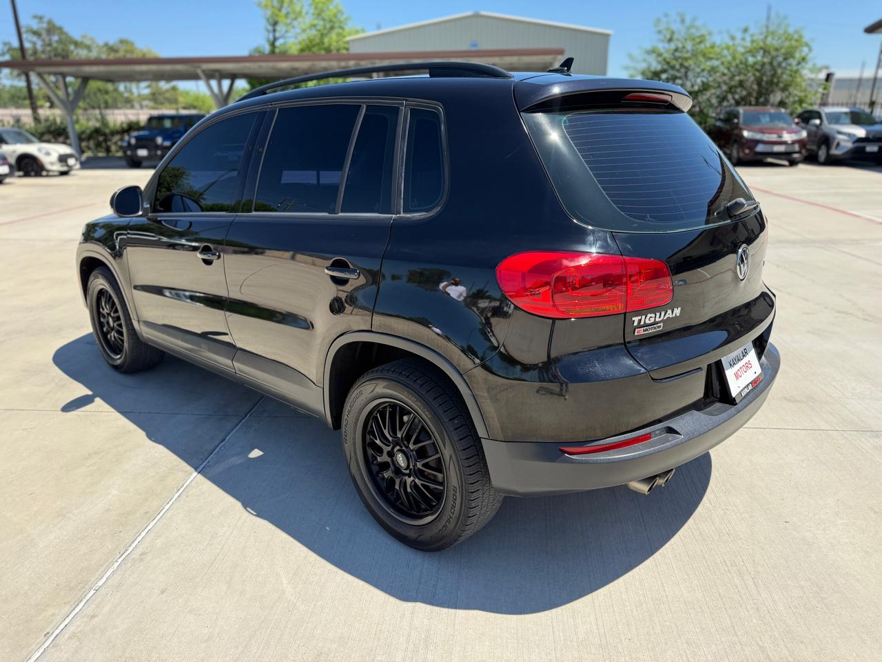 Volkswagen Tiguan S 4Motion 2018