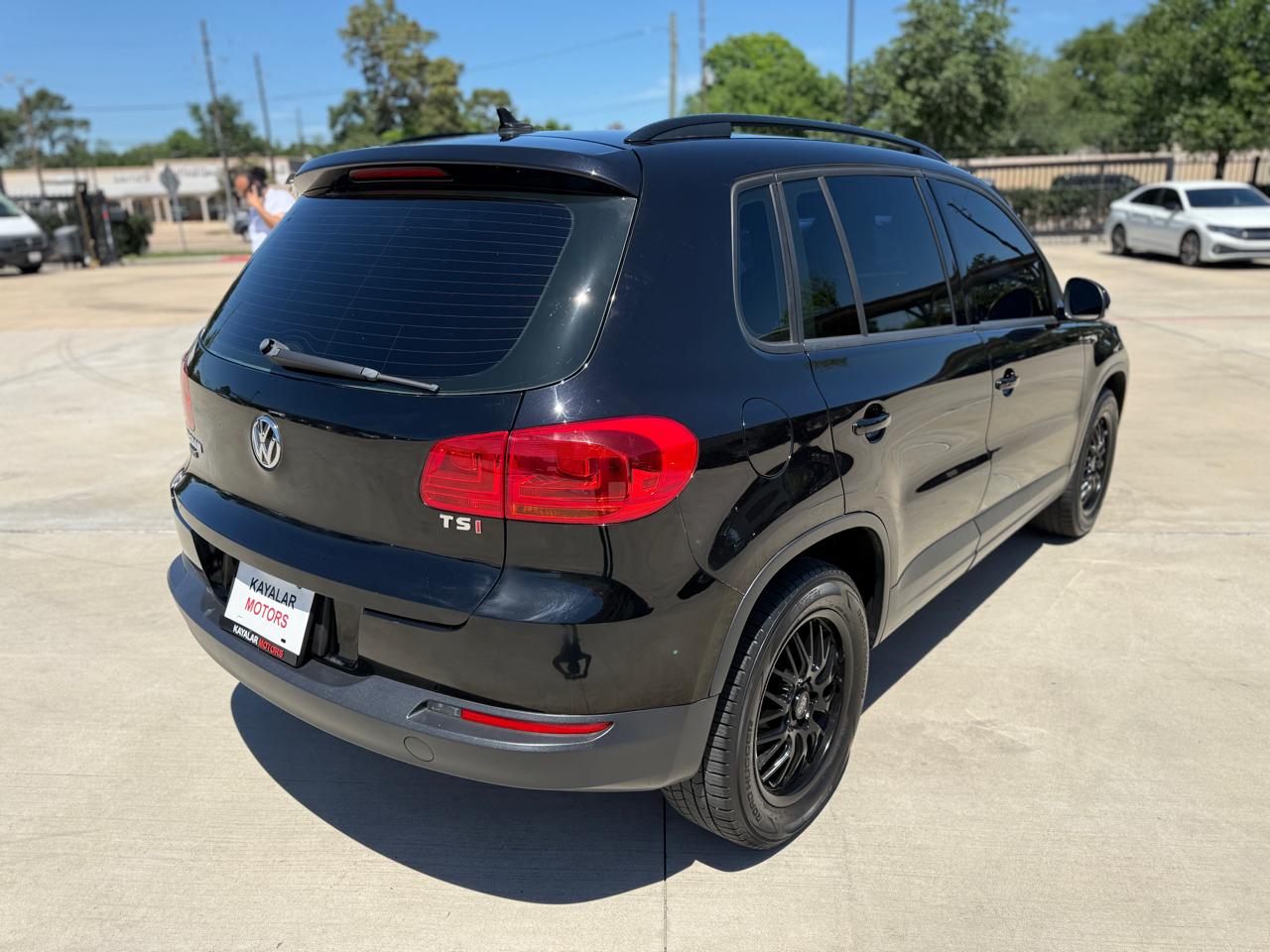 Volkswagen Tiguan S 4Motion 2018