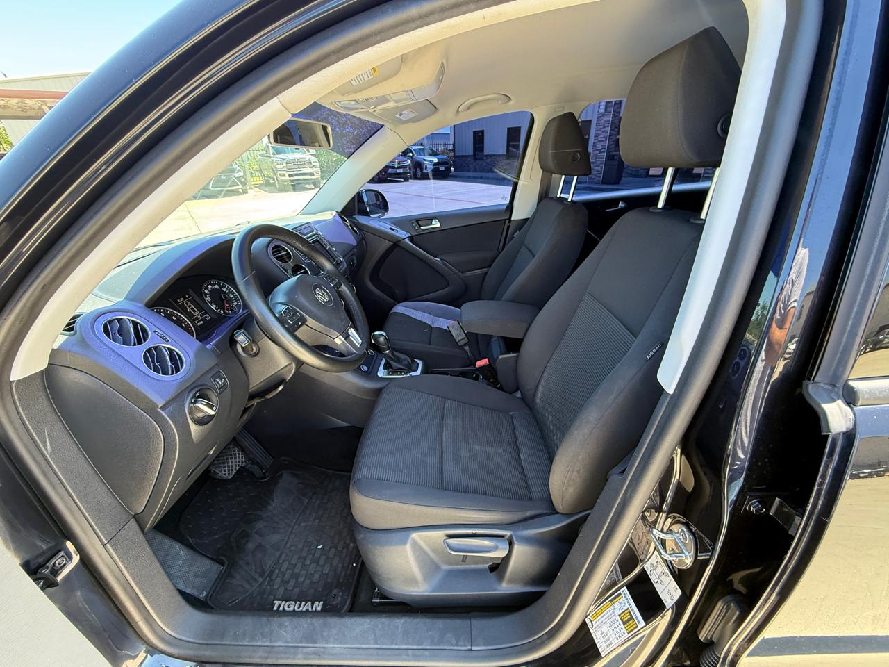 Volkswagen Tiguan S 4Motion 2018