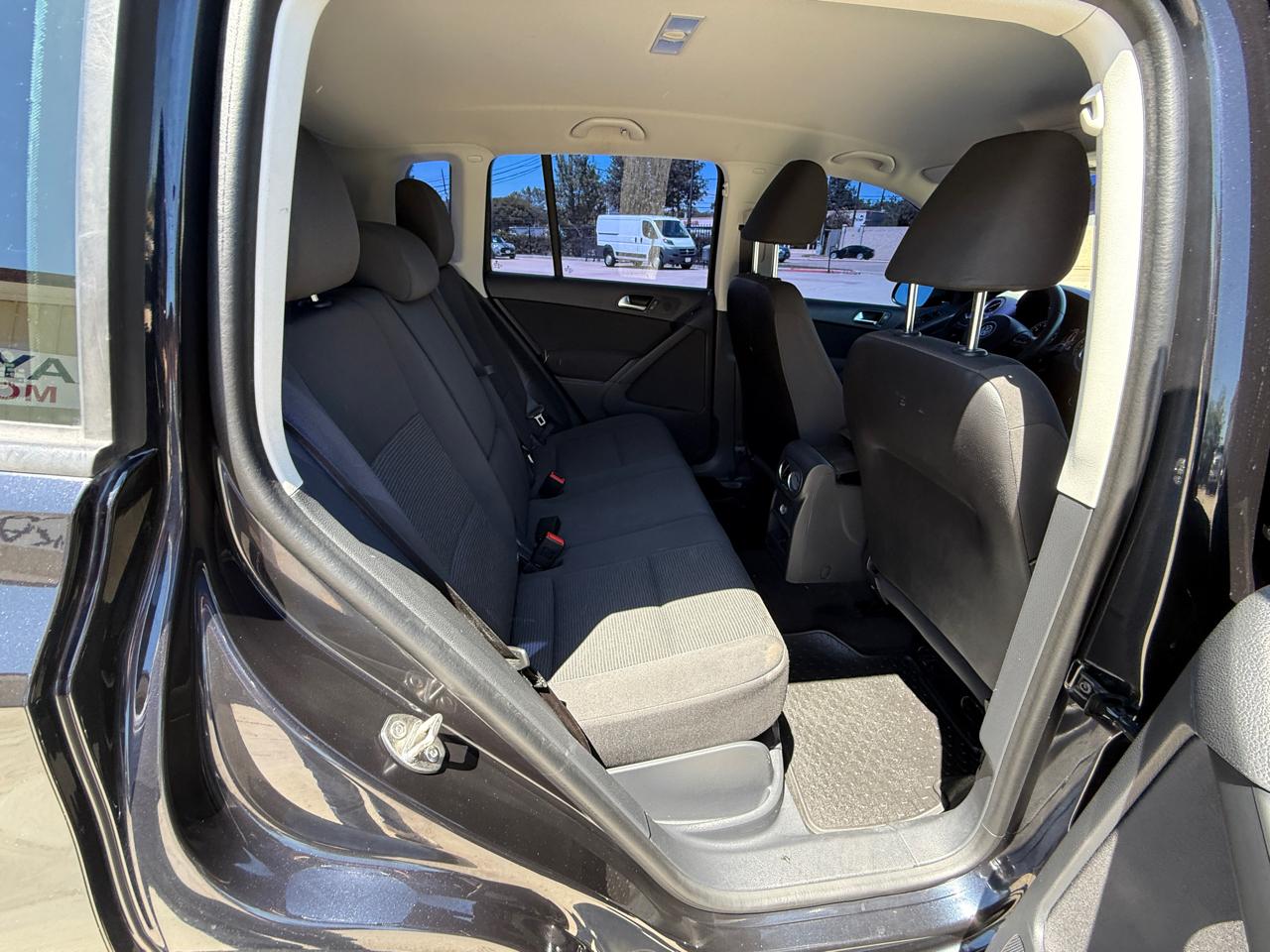 Volkswagen Tiguan S 4Motion 2018