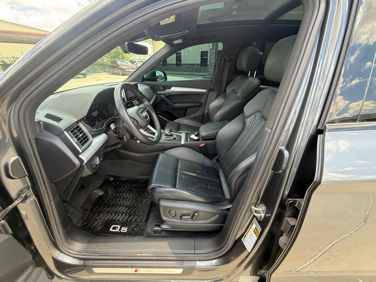 Audi Q5 Titanium Prestige 45 TFSI quattro 2020