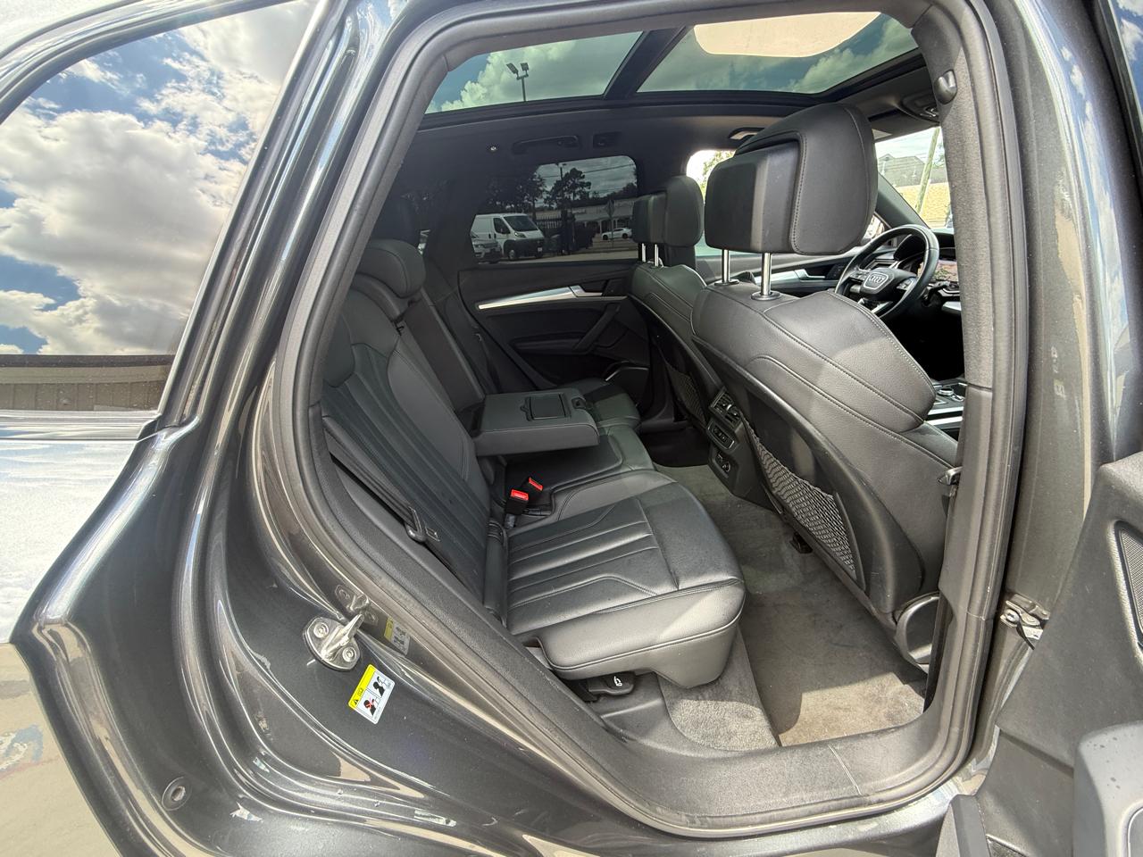 Audi Q5 Titanium Prestige 45 TFSI quattro 2020