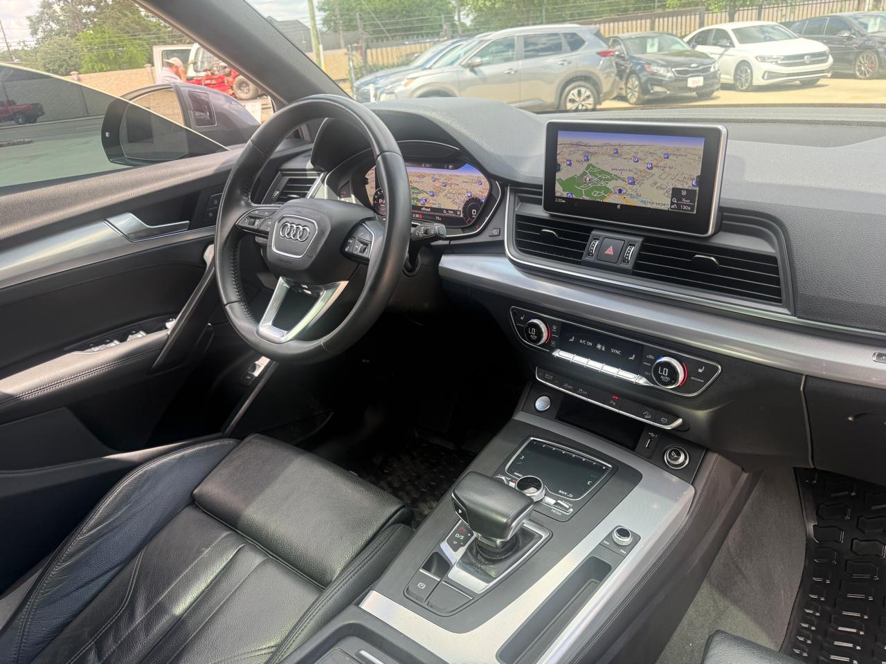 Audi Q5 Titanium Prestige 45 TFSI quattro 2020