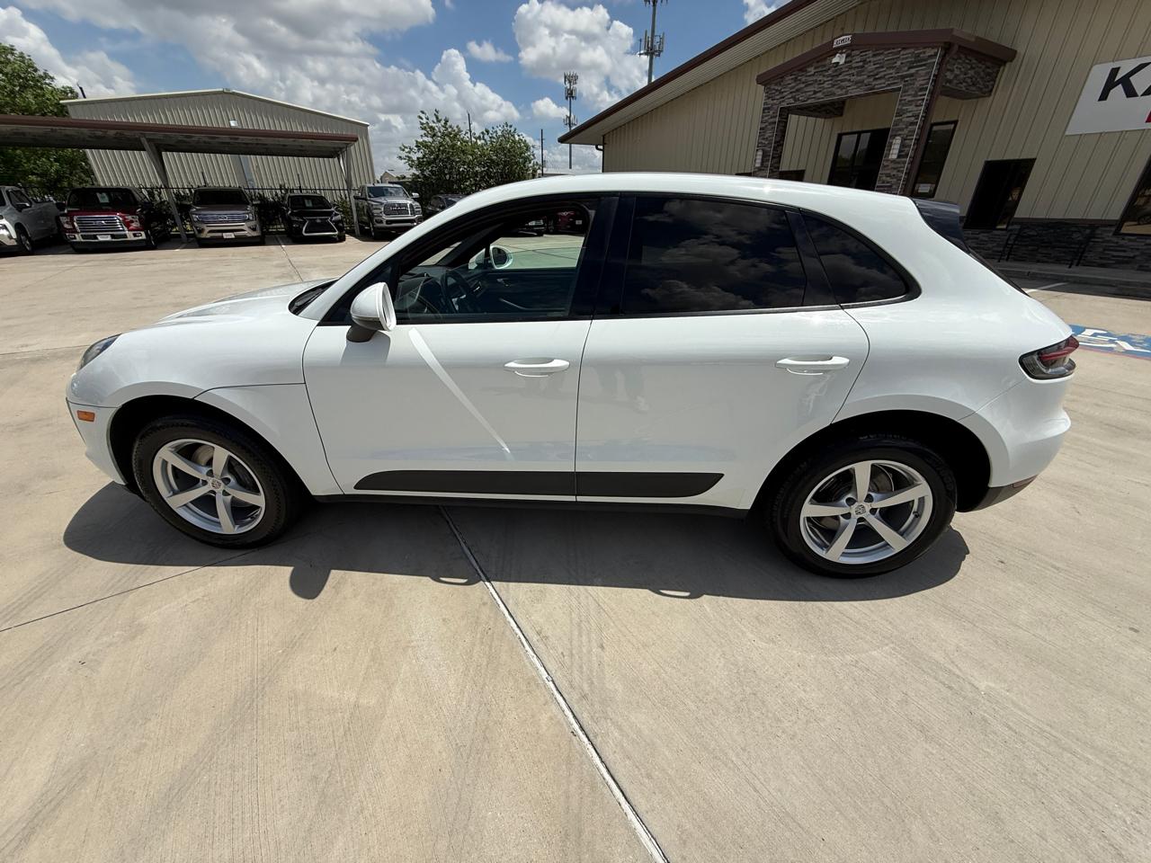 Porsche Macan Base 2019