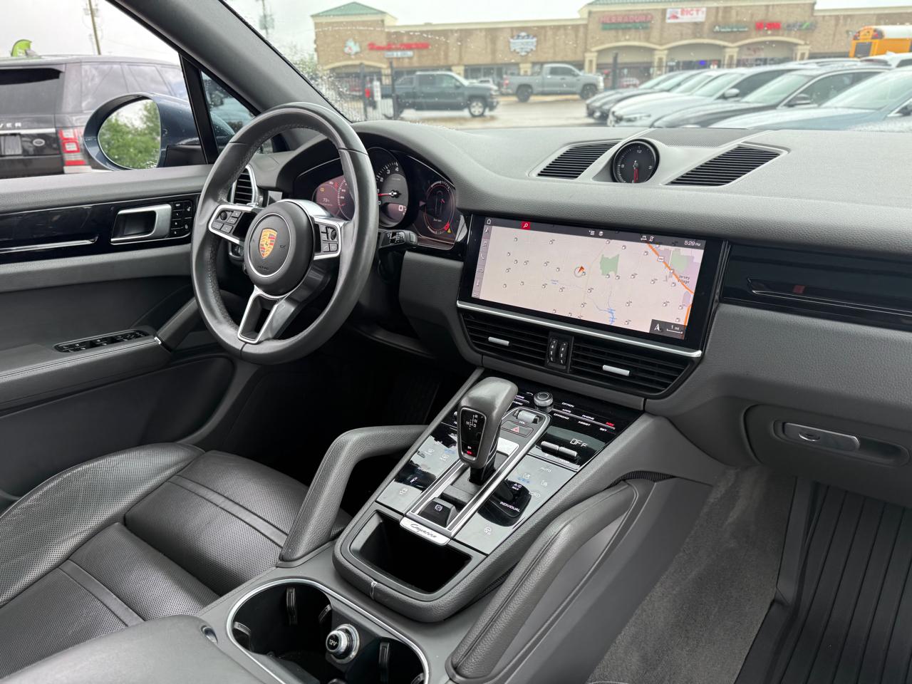 Porsche Cayenne Base 2019