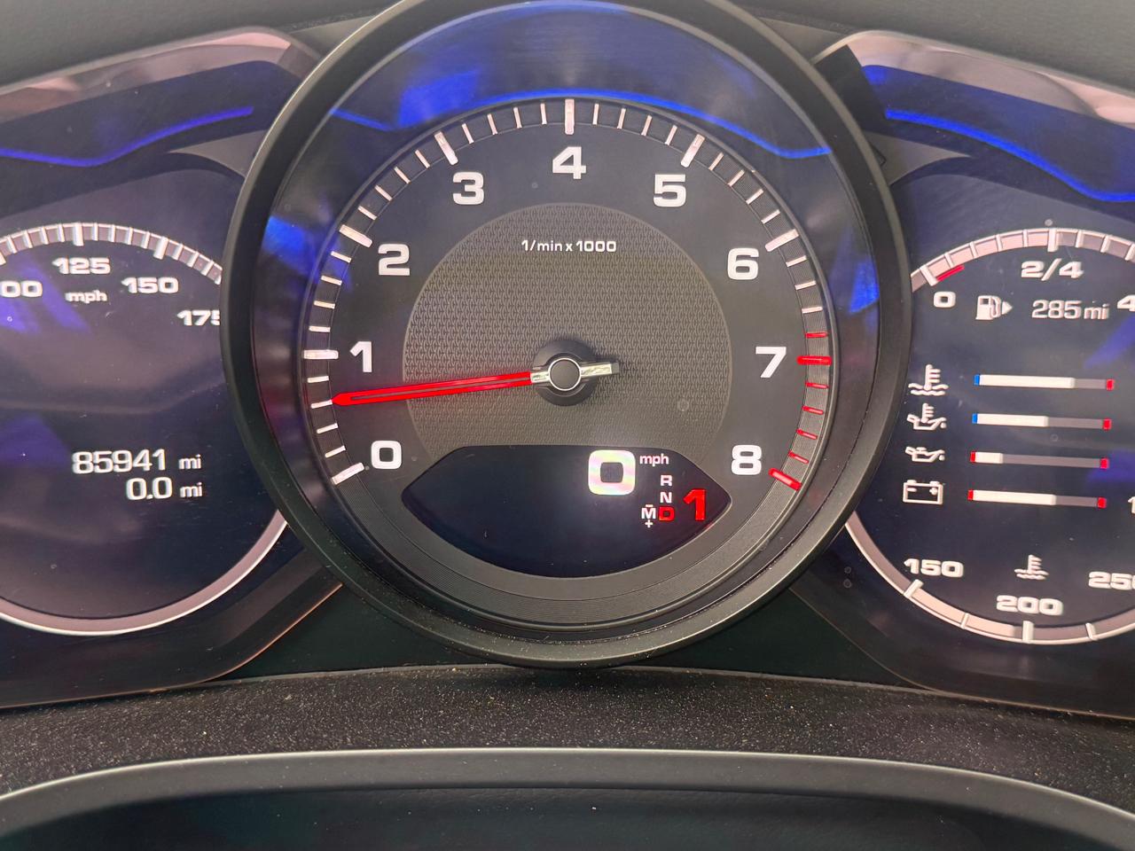 Porsche Cayenne Base 2019