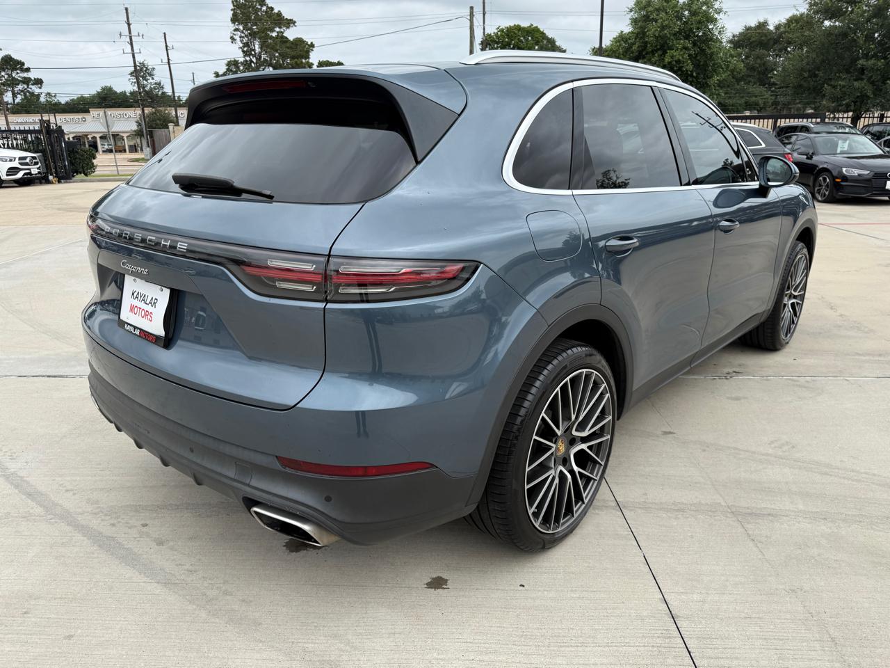 Porsche Cayenne Base 2019