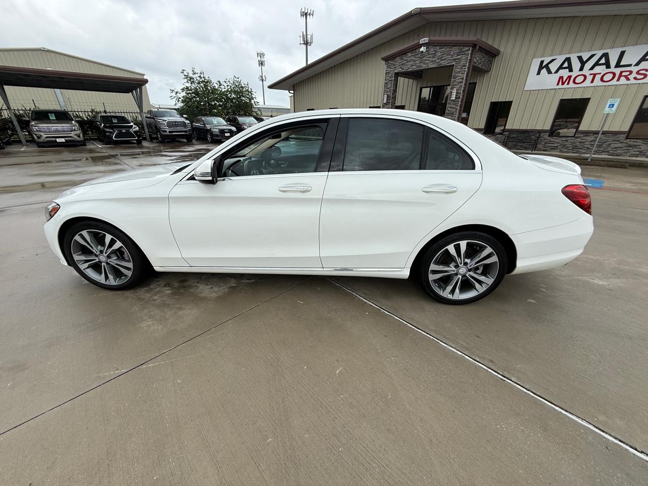 Mercedes-Benz C-Class C300 Sedan 2017