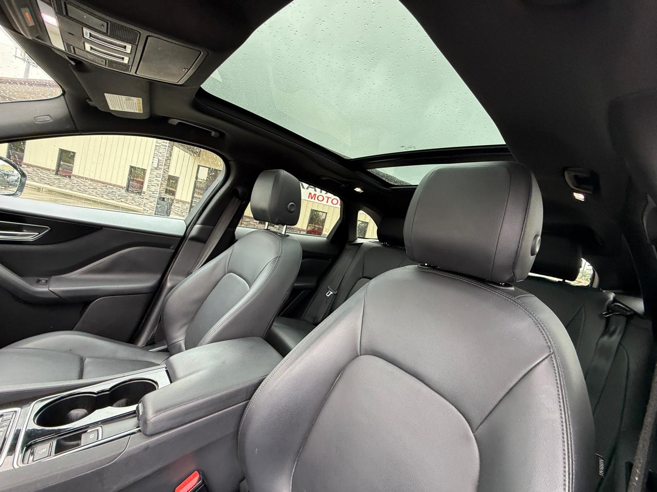 Jaguar F-Pace 35t Premium 2017