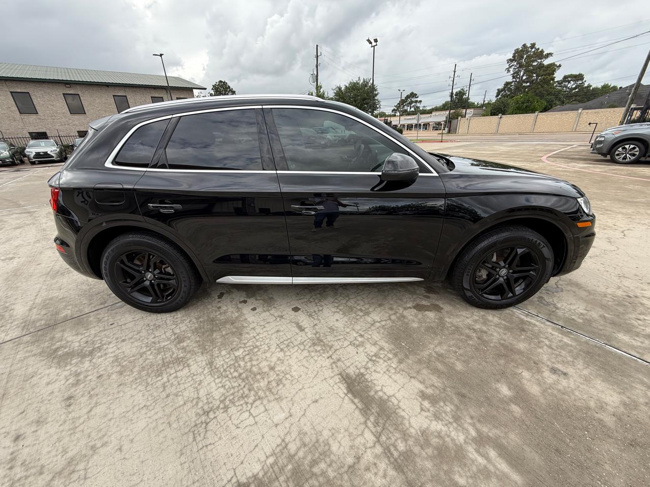 Audi Q5 2.0T Premium Plus quattro 2018