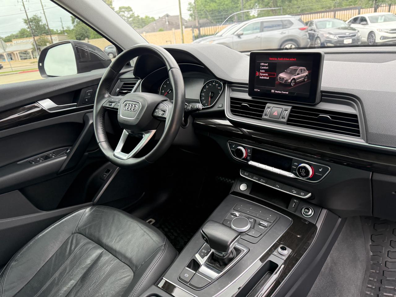 Audi Q5 2.0T Premium Plus quattro 2018