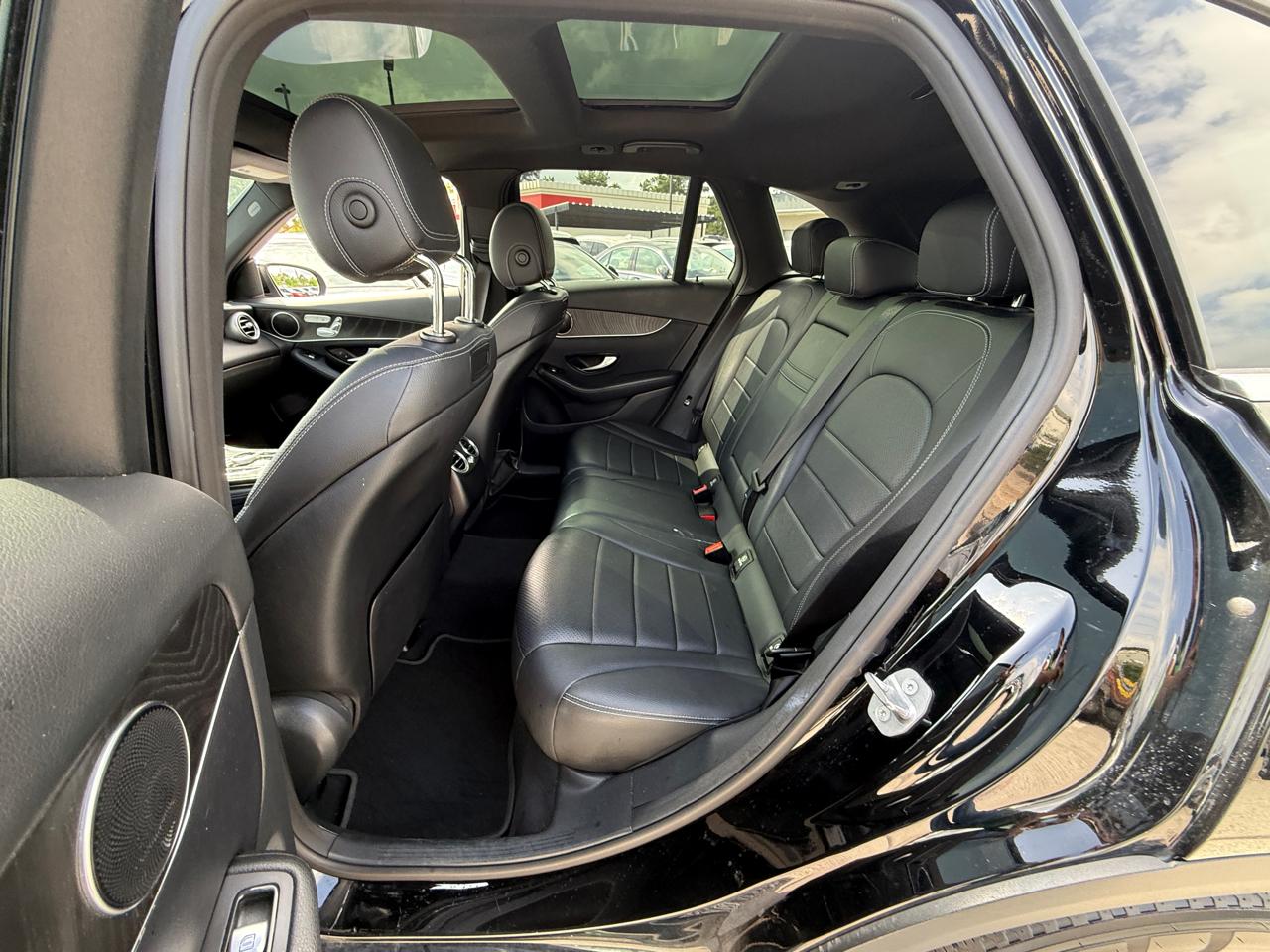 Mercedes-Benz GLC-Class GLC300 2018