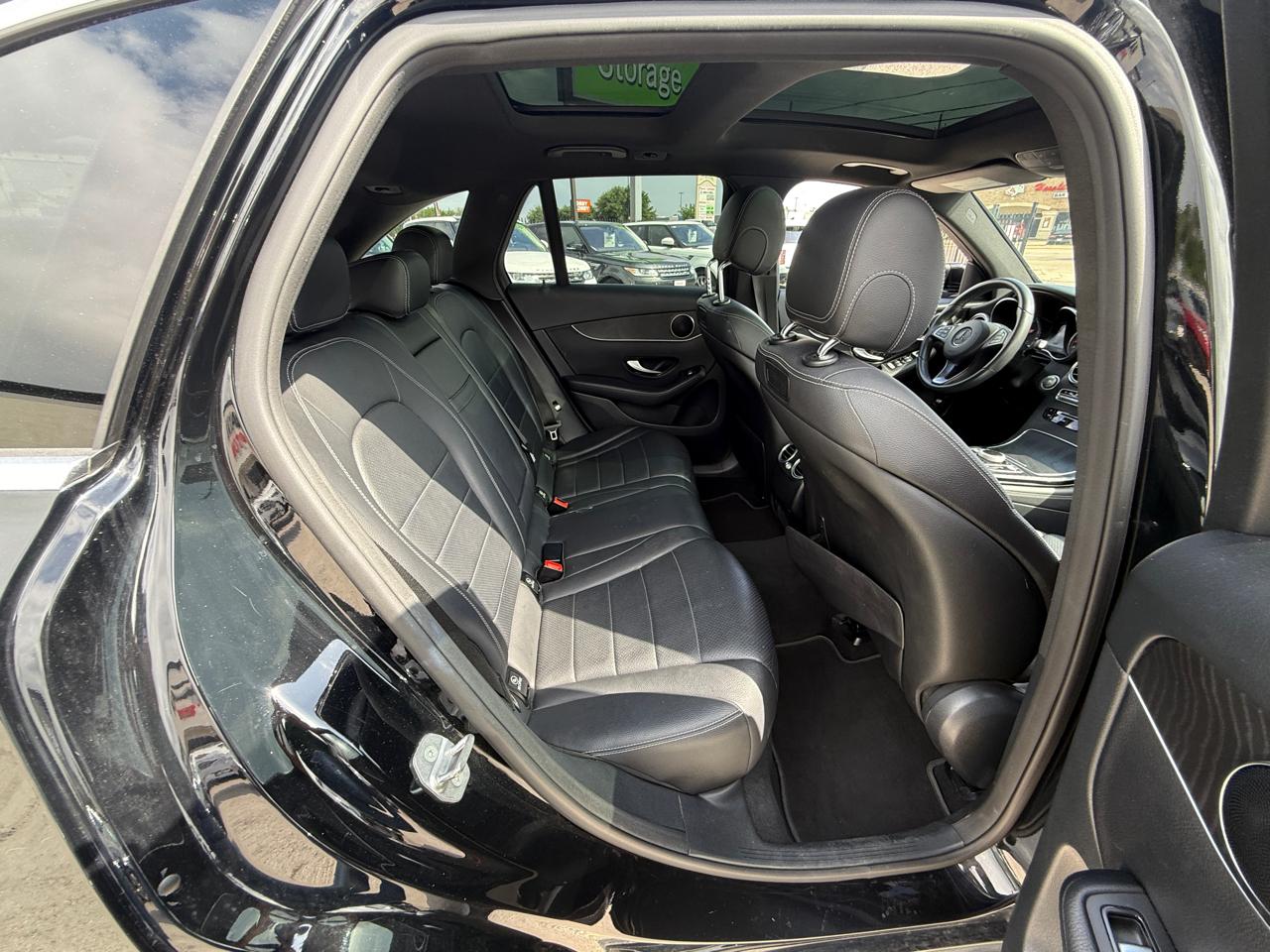 Mercedes-Benz GLC-Class GLC300 2018