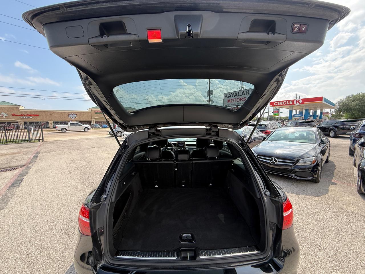 Mercedes-Benz GLC-Class GLC300 2018